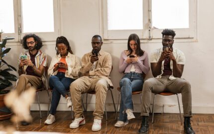 efectos-del-uso-excesivo-del-celular-en-el-cuerpo